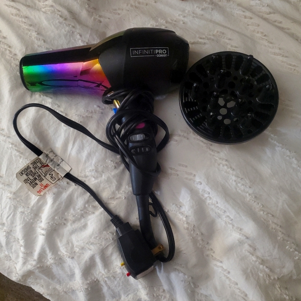 Infiniti pro chrome blow dryer